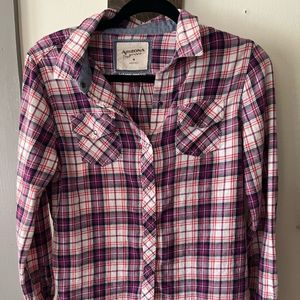 Arizona size M plaid button front